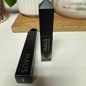 Haus Laboratories Brow & Lash Sparkle Topper in Drama